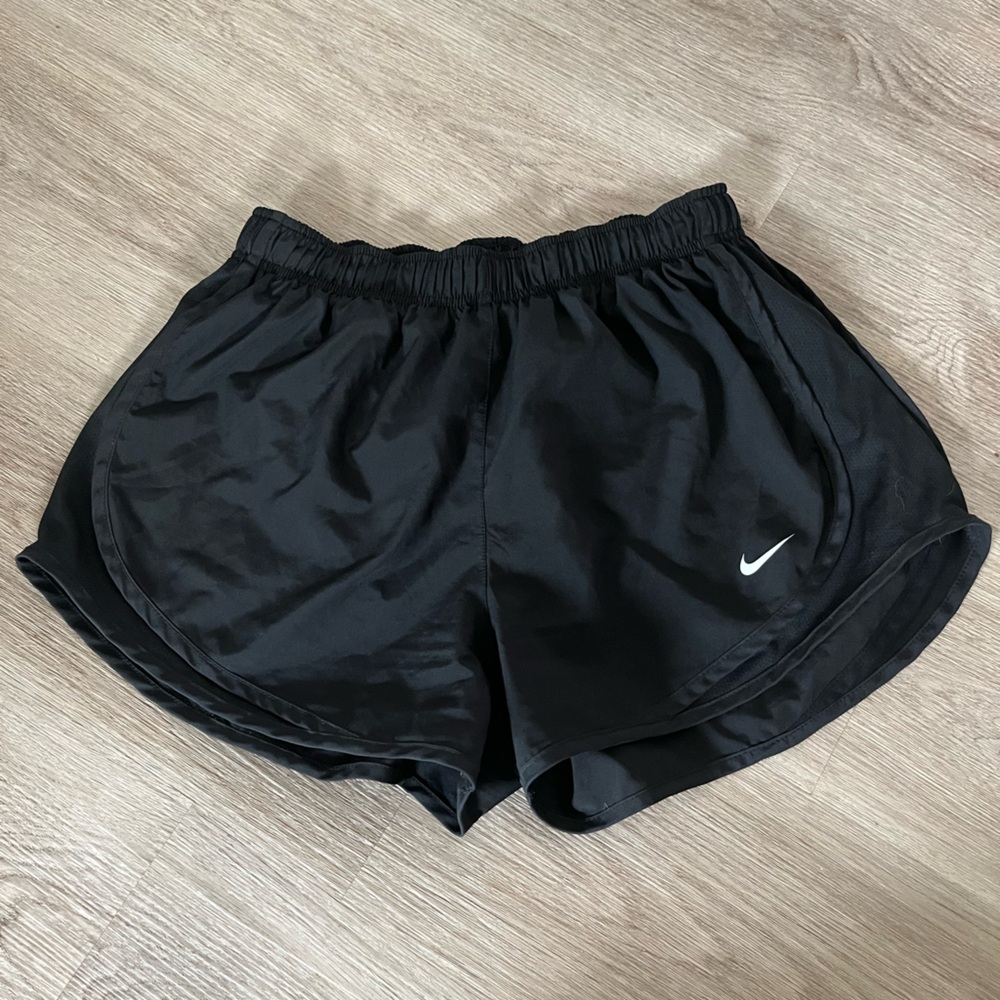 Nike tempo running shorts